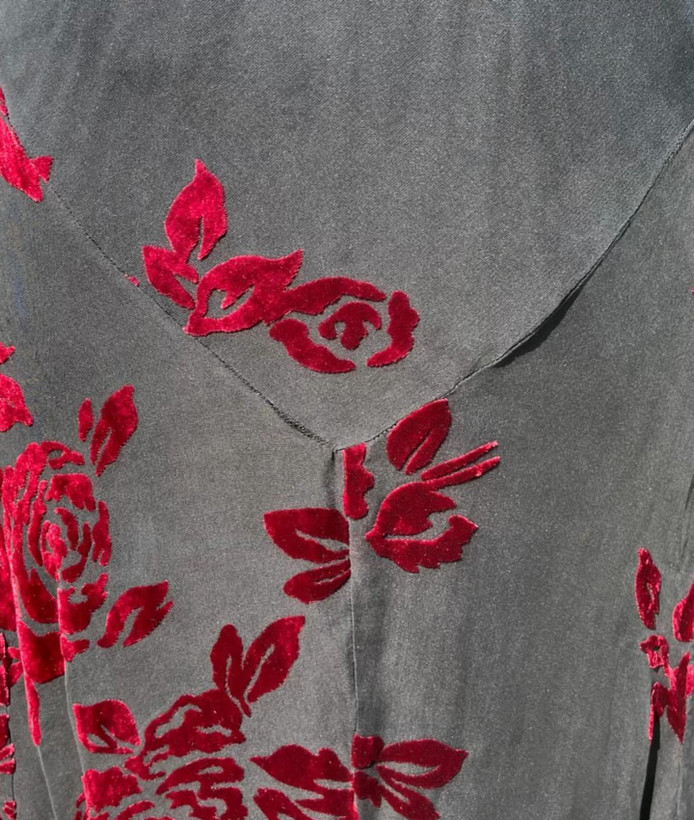 لباس مجلسی حریر گل برجسته