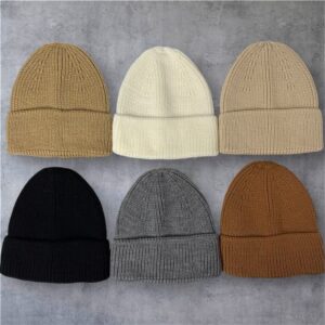 کلاه بافت لئونی